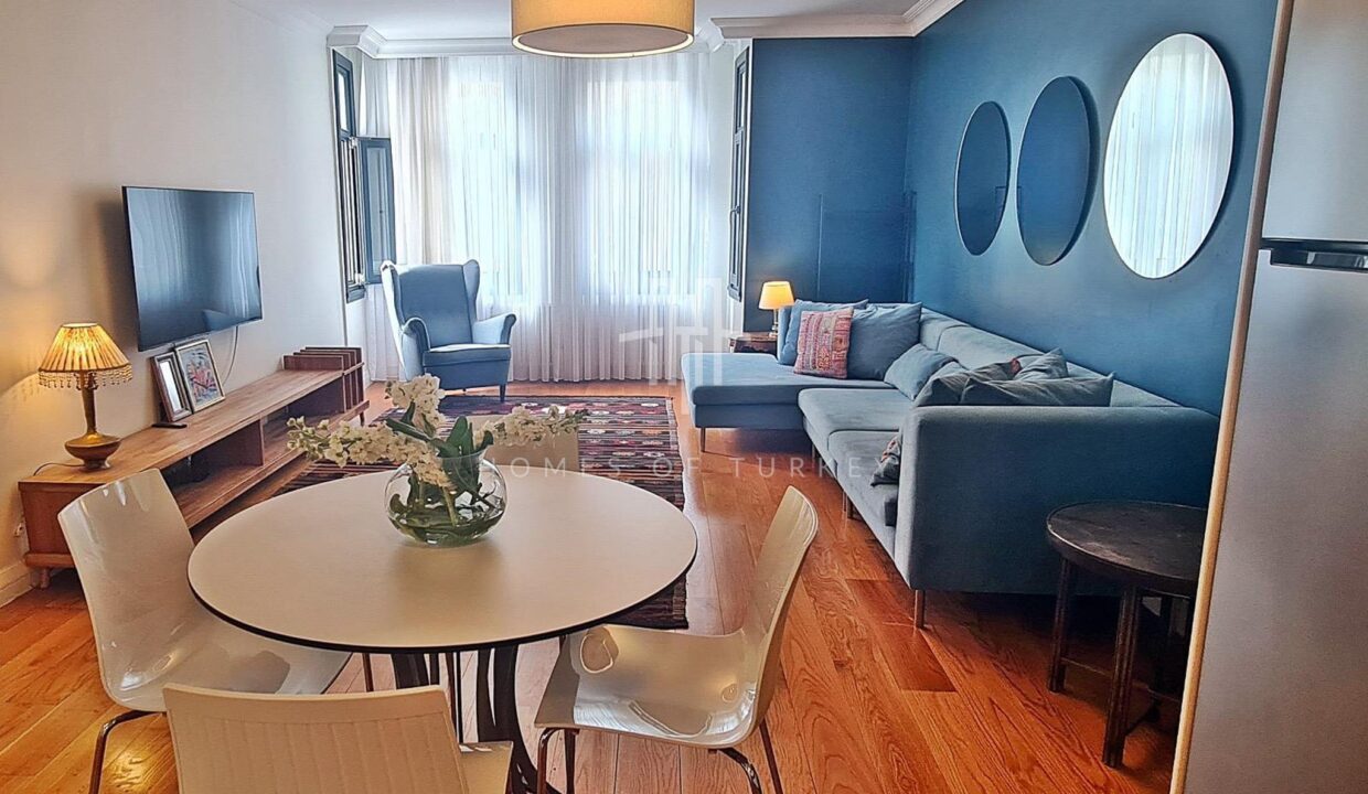 Modern Flat for Sale with Galata Tower View in Beyoglu 2