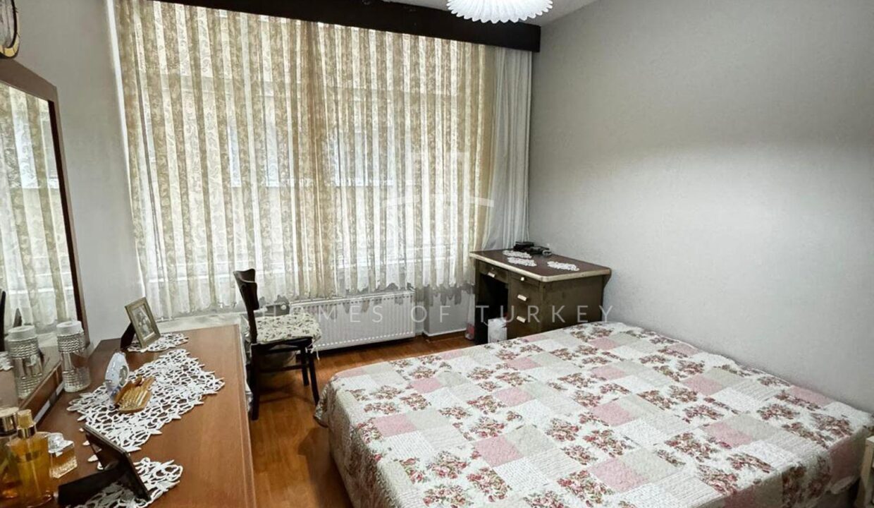 Sisli Nisantasi 3+1 Balcony Apartment for Sale with View and Suitable for Citizenship 11