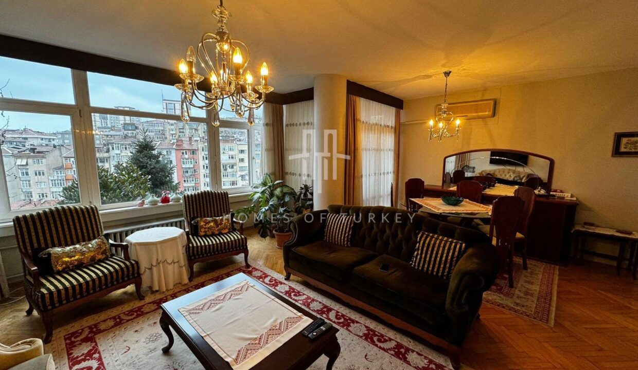 Sisli Nisantasi 3+1 Balcony Apartment for Sale with View and Suitable for Citizenship 4
