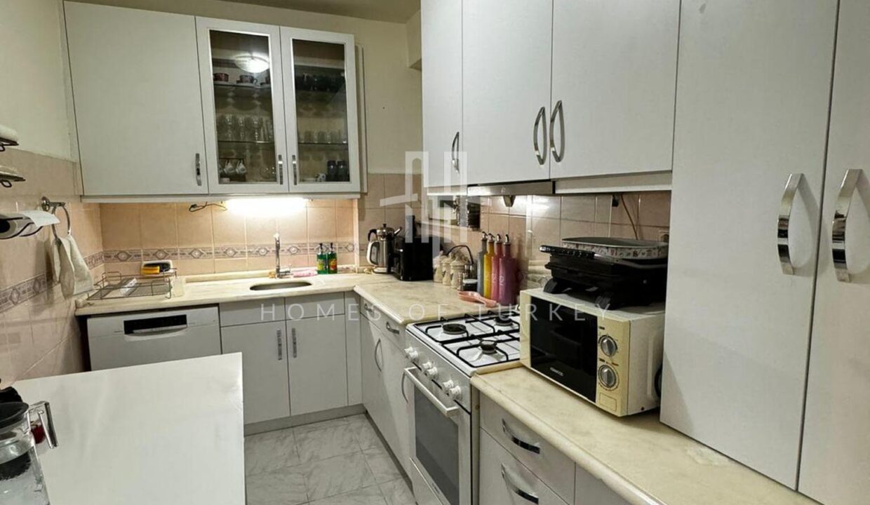 Sisli Nisantasi 3+1 Balcony Apartment for Sale with View and Suitable for Citizenship 6