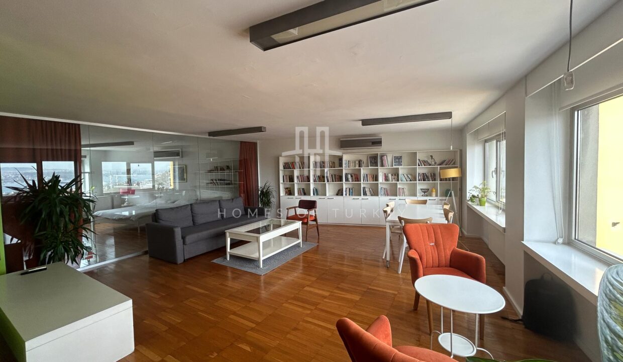 Apartment for Sale in Beyoglu with Galata Tower and Bosphorus View 4