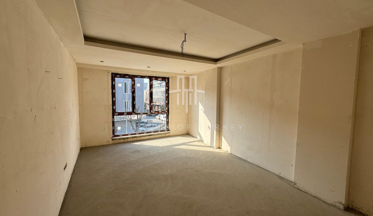 Flats for Sale in Kağıthane Center, Next to a Shopping Mall, in a Complex with Parking 6