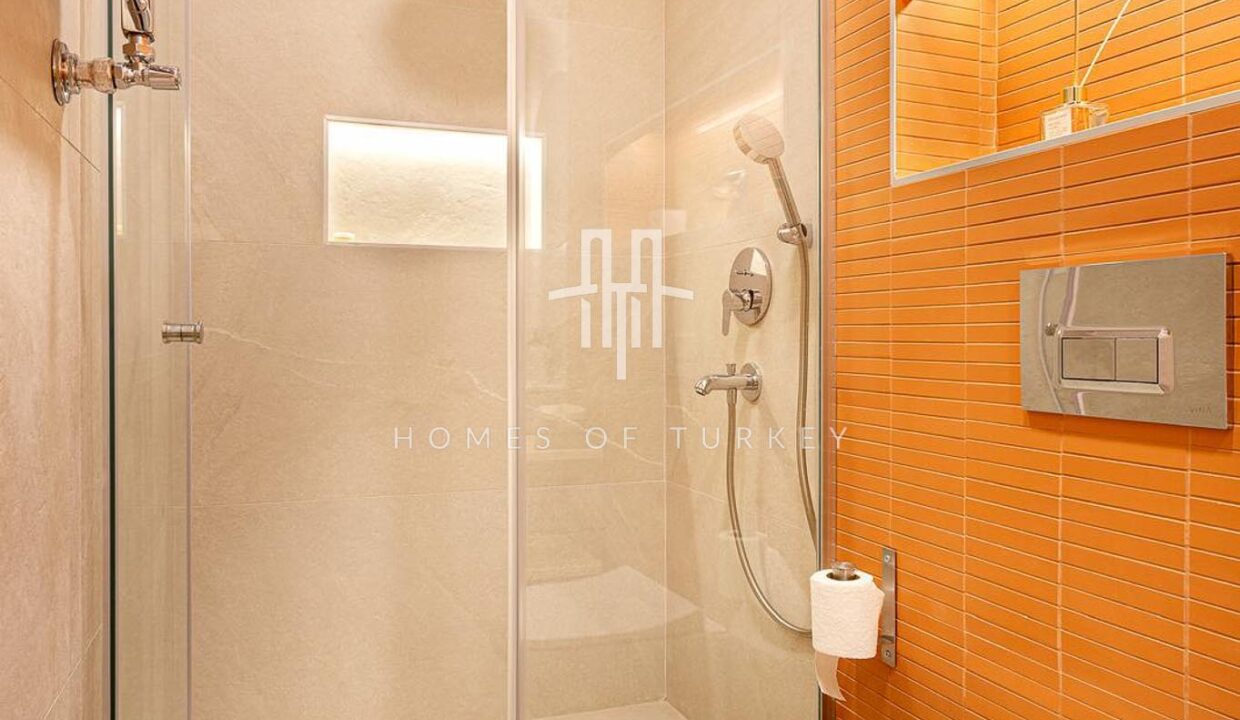 Fully Furnished 2+1 Modern Flat For Sale In Beyoglu Cihangir With Balcony 10