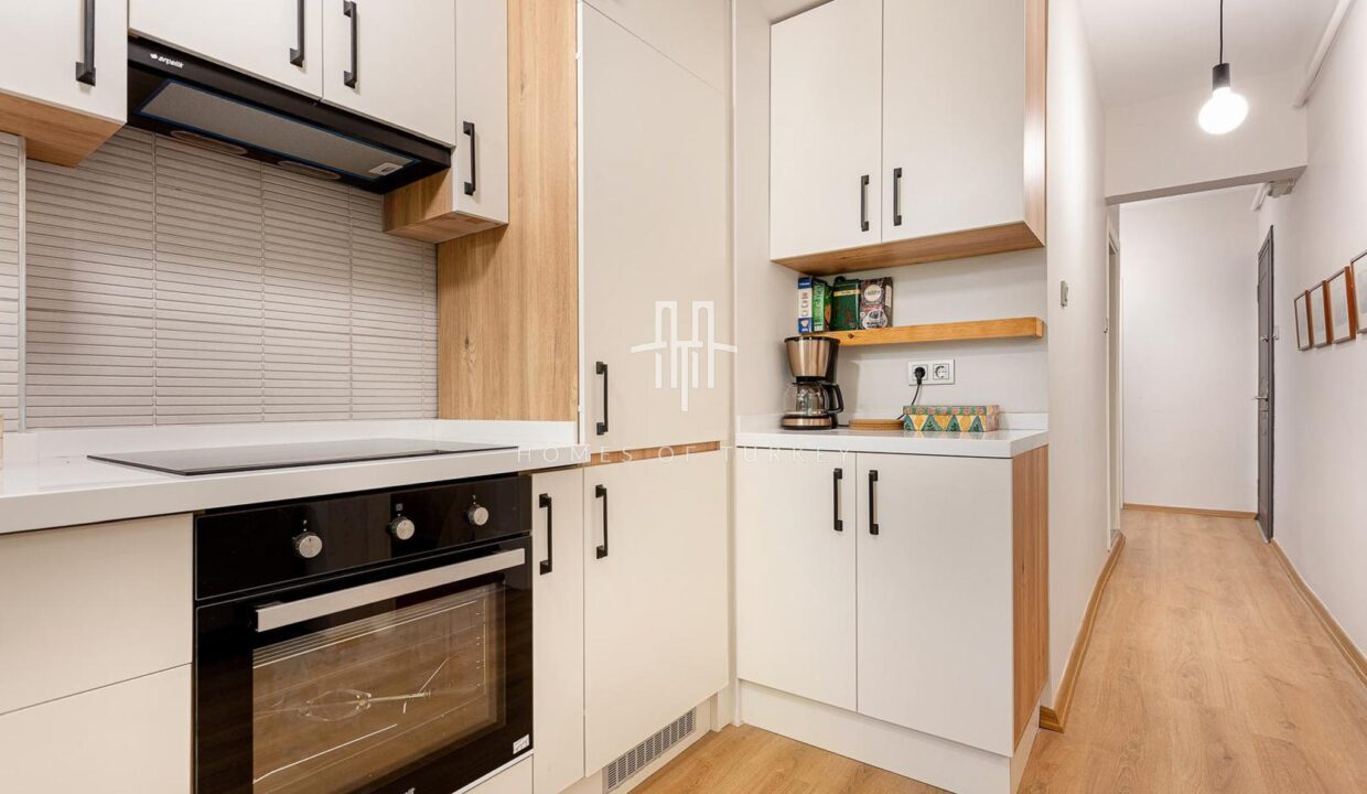 Fully Furnished 2+1 Modern Flat For Sale In Beyoglu Cihangir With Balcony 6