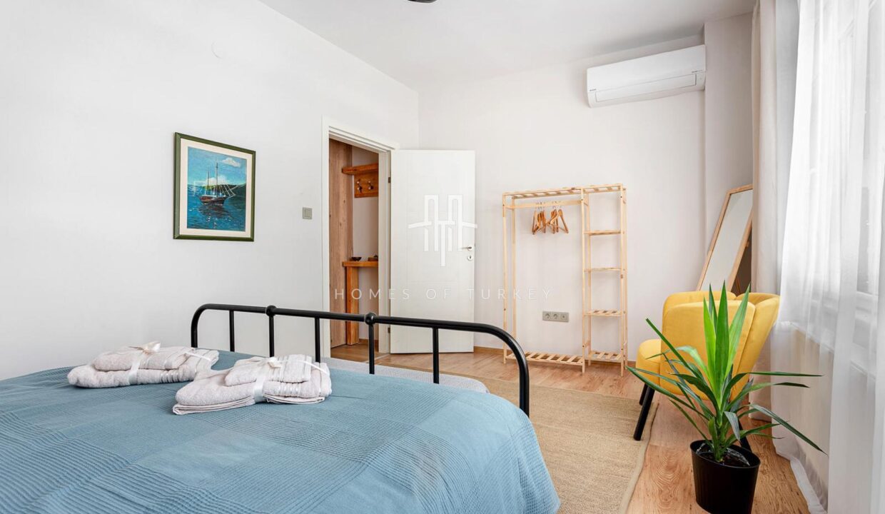 Fully Furnished 2+1 Modern Flat For Sale In Beyoglu Cihangir With Balcony 8,