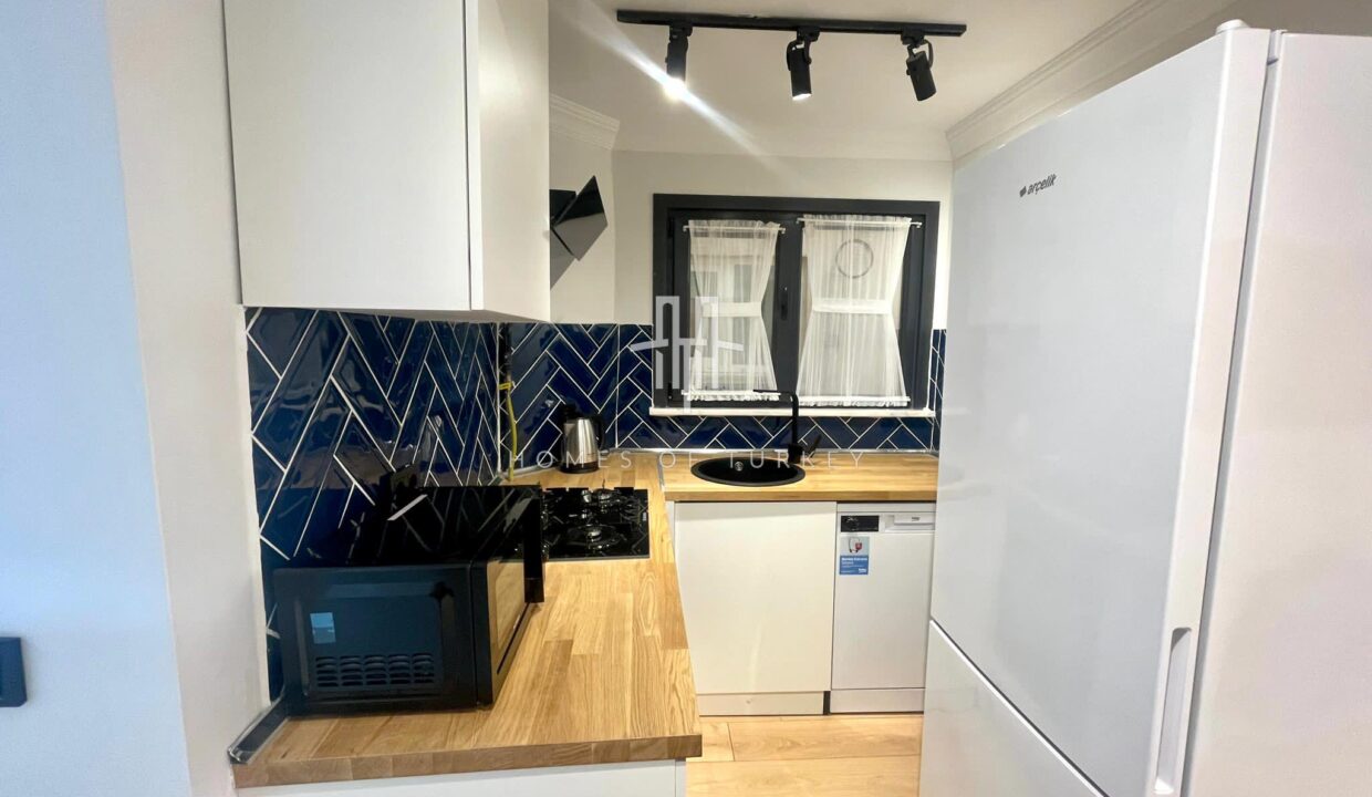 2+1 Fully Furnished Flat for Sale with Private Terrace in the Heart of Istanbul- 14