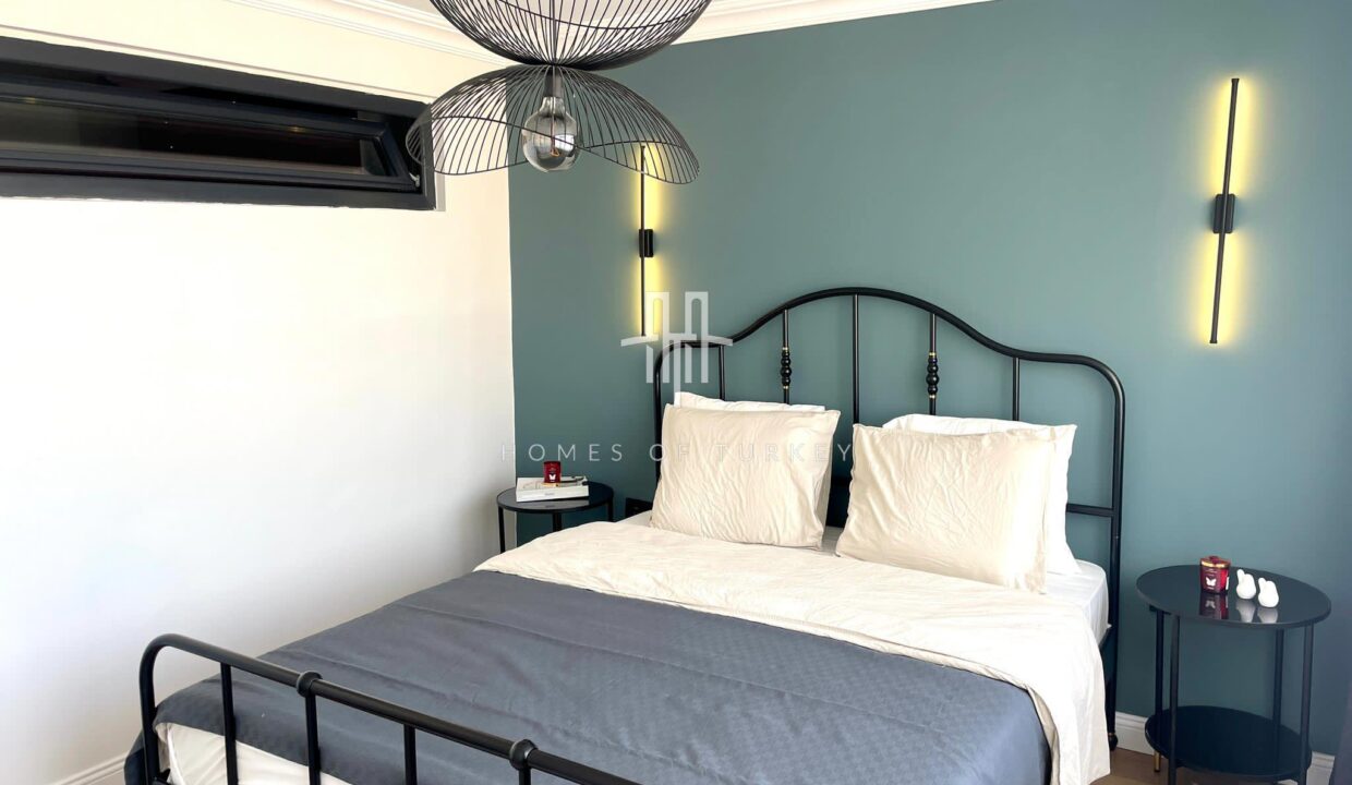 2+1 Fully Furnished Flat for Sale with Private Terrace in the Heart of Istanbul- 18