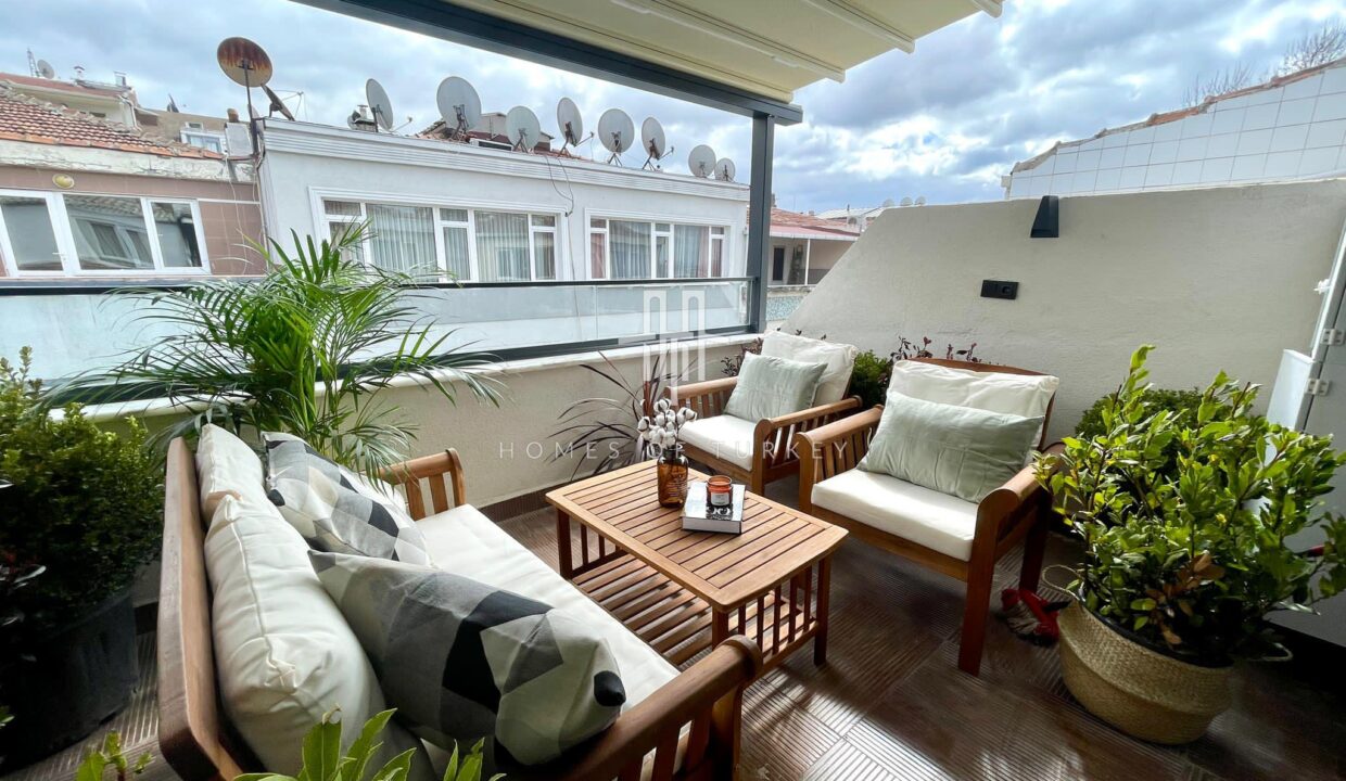 2+1 Fully Furnished Flat for Sale with Private Terrace in the Heart of Istanbul- 8