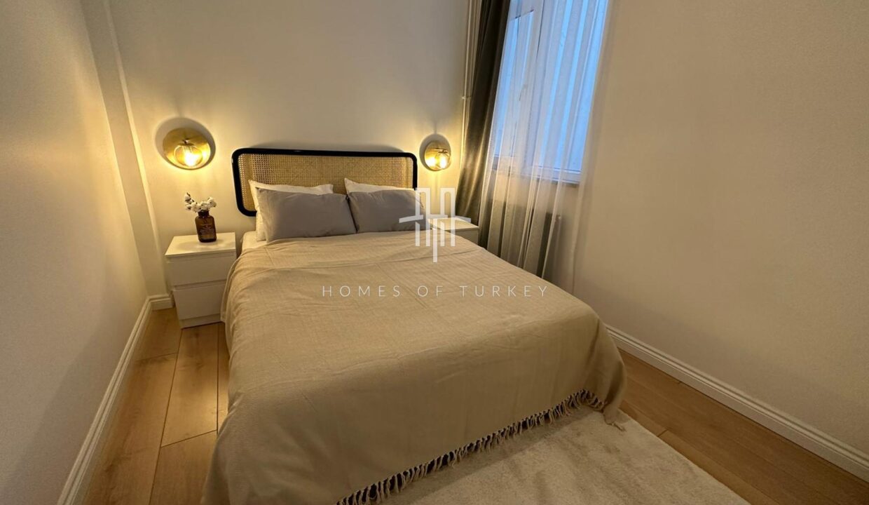 3+1 Flat For Sale In The Center Of Istanbul, Fully Furnished And With Balcony- 10,