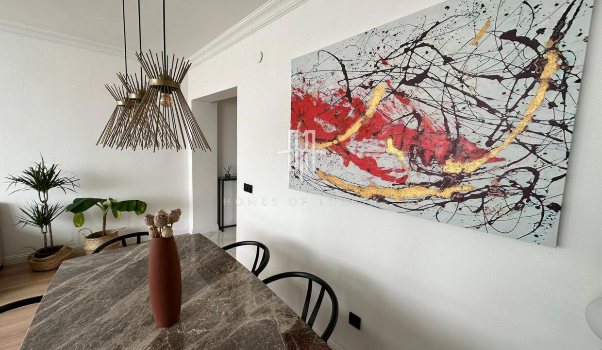 3+1 Flat For Sale In The Center Of Istanbul, Fully Furnished And With Balcony- 4