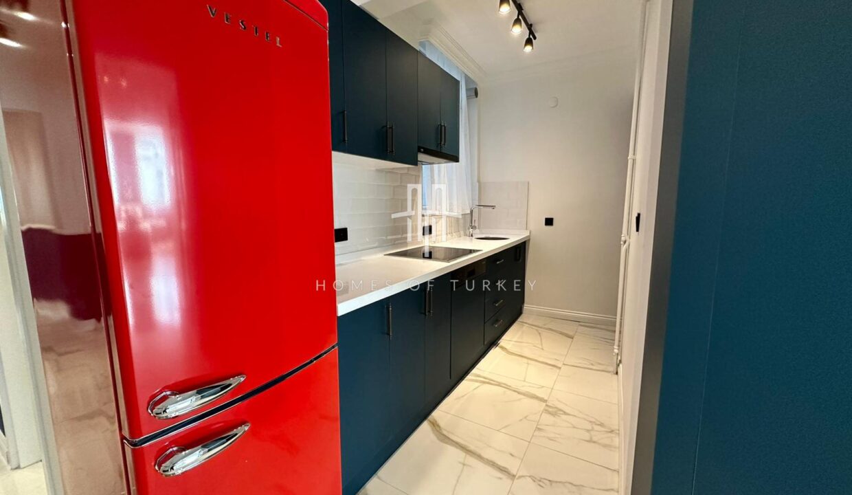 3+1 Flat For Sale In The Center Of Istanbul, Fully Furnished And With Balcony- 6