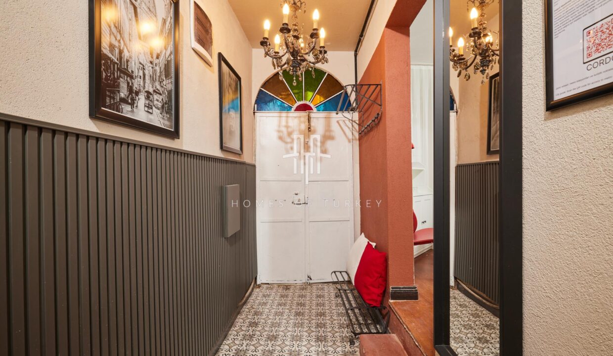 5-Storey And Fully Furnished Building For Sale In Beyoğlu, The Central District Of Istanbul- 8,