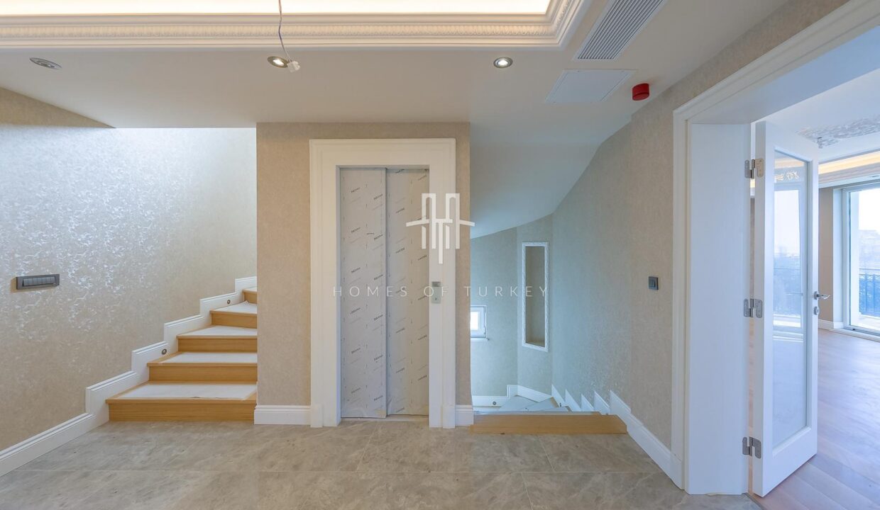 Comfortable and Prestigious Ultra Luxury Villa for Sale in Istanbul Buyukcekmece- 10