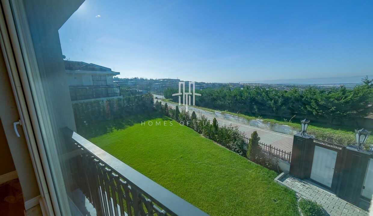 Comfortable and Prestigious Ultra Luxury Villa for Sale in Istanbul Buyukcekmece- 24