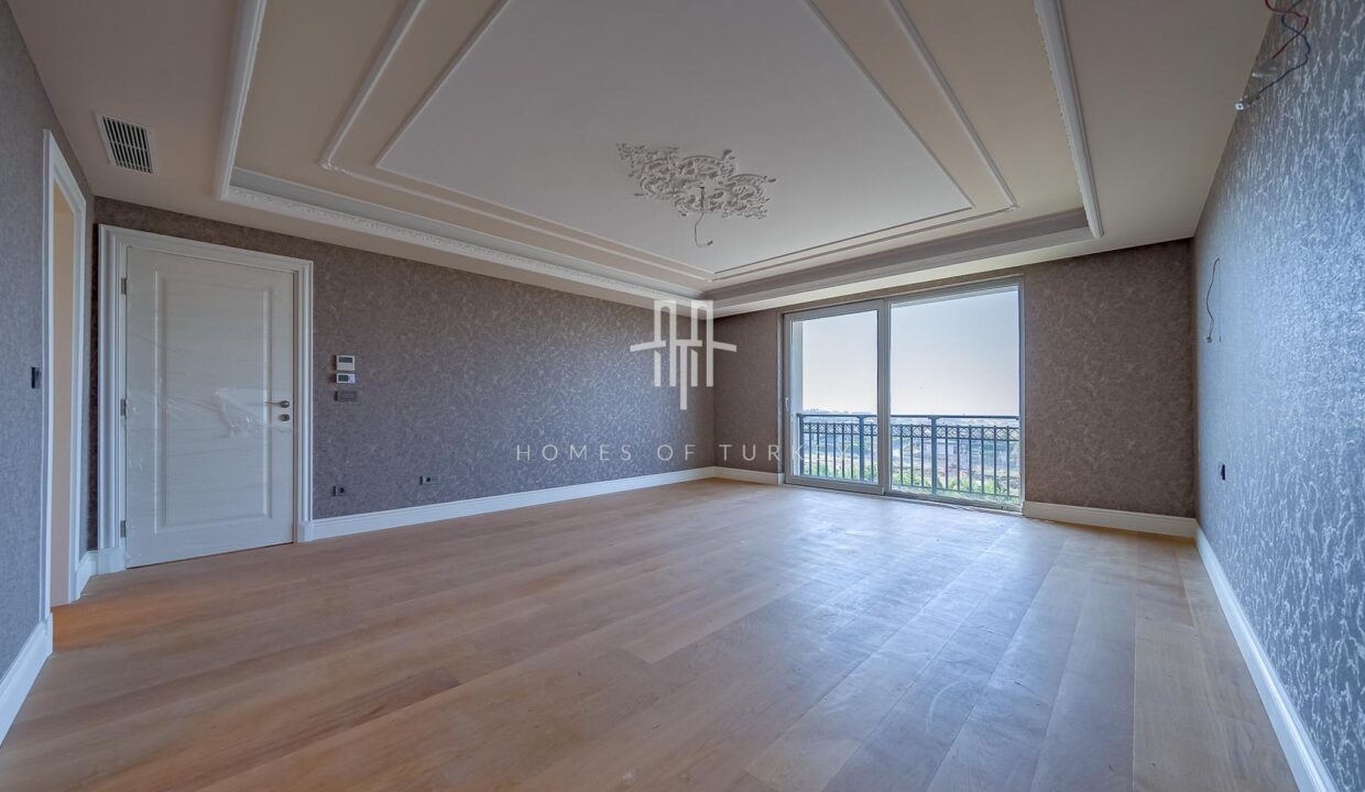 Comfortable and Prestigious Ultra Luxury Villa for Sale in Istanbul Buyukcekmece- 27