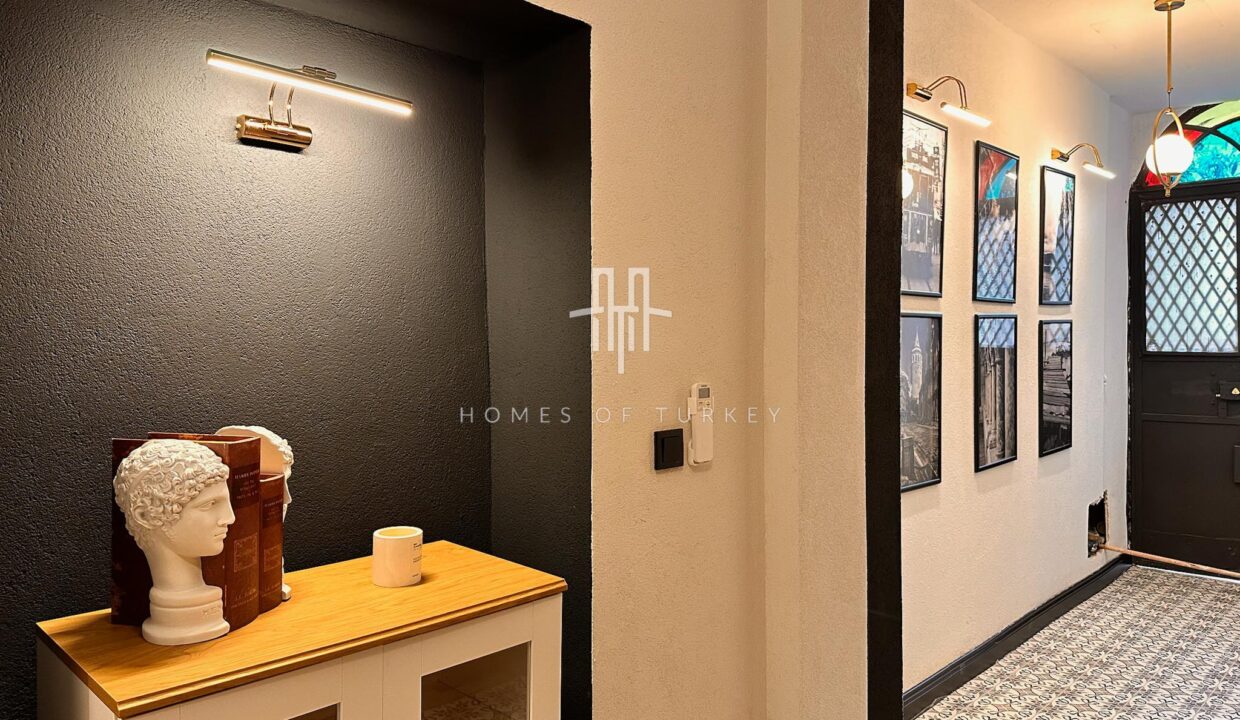 Detached Building For Sale In Şişli, In The Heart Of Istanbul, With A Tourism Certificate- 17
