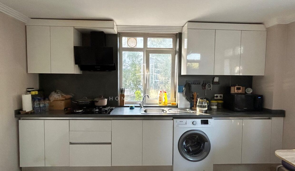 Triplex Villa For Sale In Sarıyer, Istanbul With Garden And Close To The Beach- 10