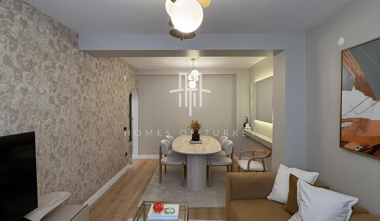 Apartment For Sale In Şişli In The Heart Of Istanbul With A Garden And Fully Furnished Special Interior Design- 11