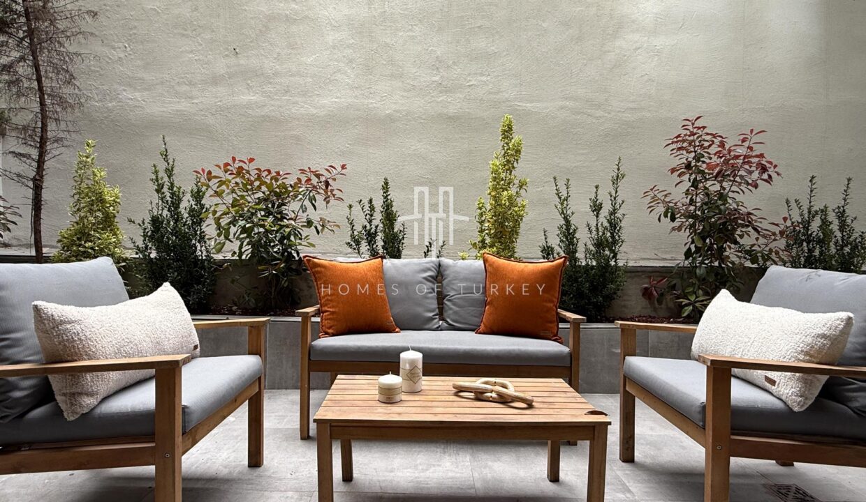 Apartment For Sale In Şişli In The Heart Of Istanbul With A Garden And Fully Furnished Special Interior Design- 26,