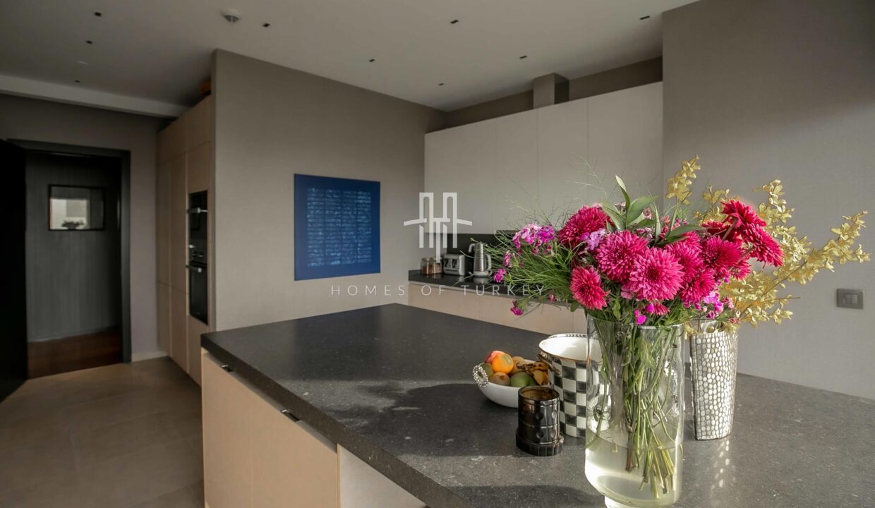 Prestigious Flats With Bosphorus View And Luxury Social Facilities In Beşiktaş, In the Center of Istanbul- 14