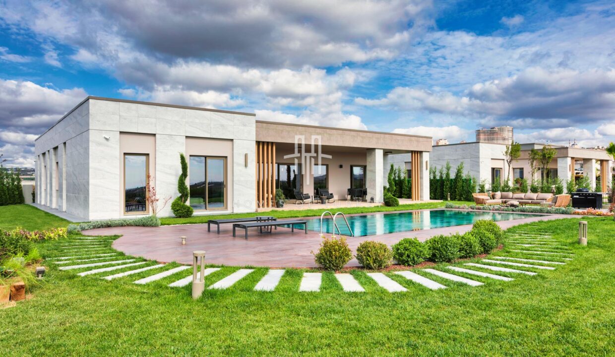 Ultra-Luxury Villas For Sale On The European Side Of Istanbul With Rich Social Facilities- 1