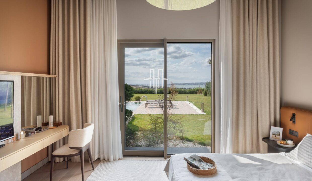 Ultra-Luxury Villas For Sale On The European Side Of Istanbul With Rich Social Facilities- 18,,,