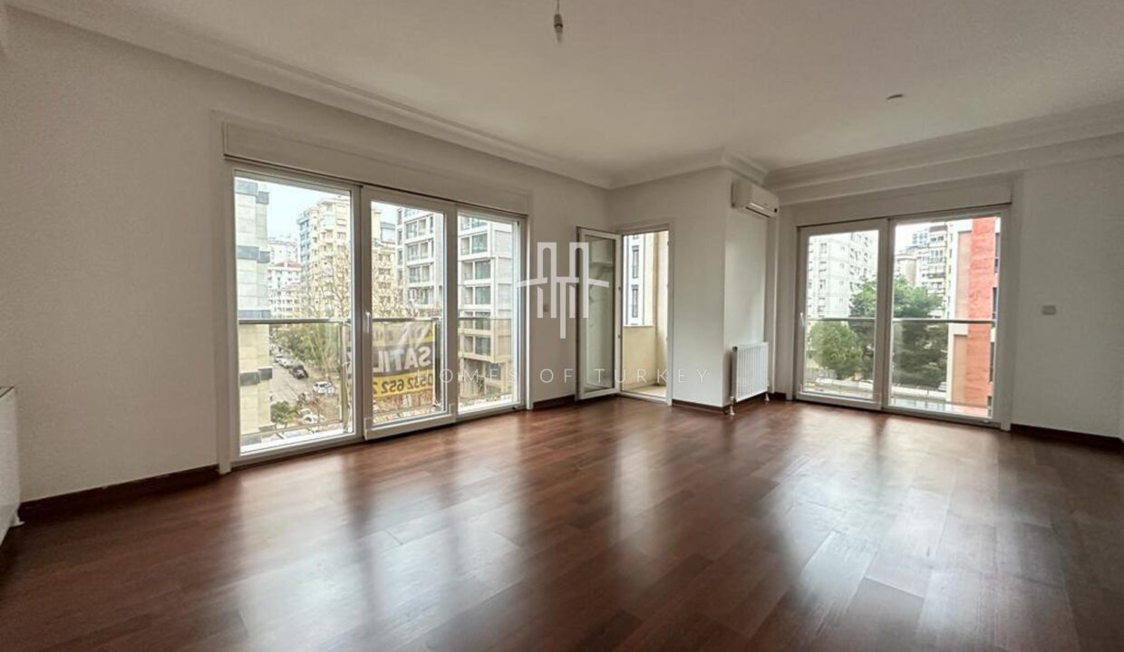 2.5+1 Apartment Suitable For Citizenship In A Complex On Bağdat Street Istanbul- 2