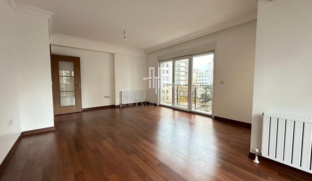 2.5+1 Apartment Suitable For Citizenship In A Complex On Bağdat Street Istanbul- 5