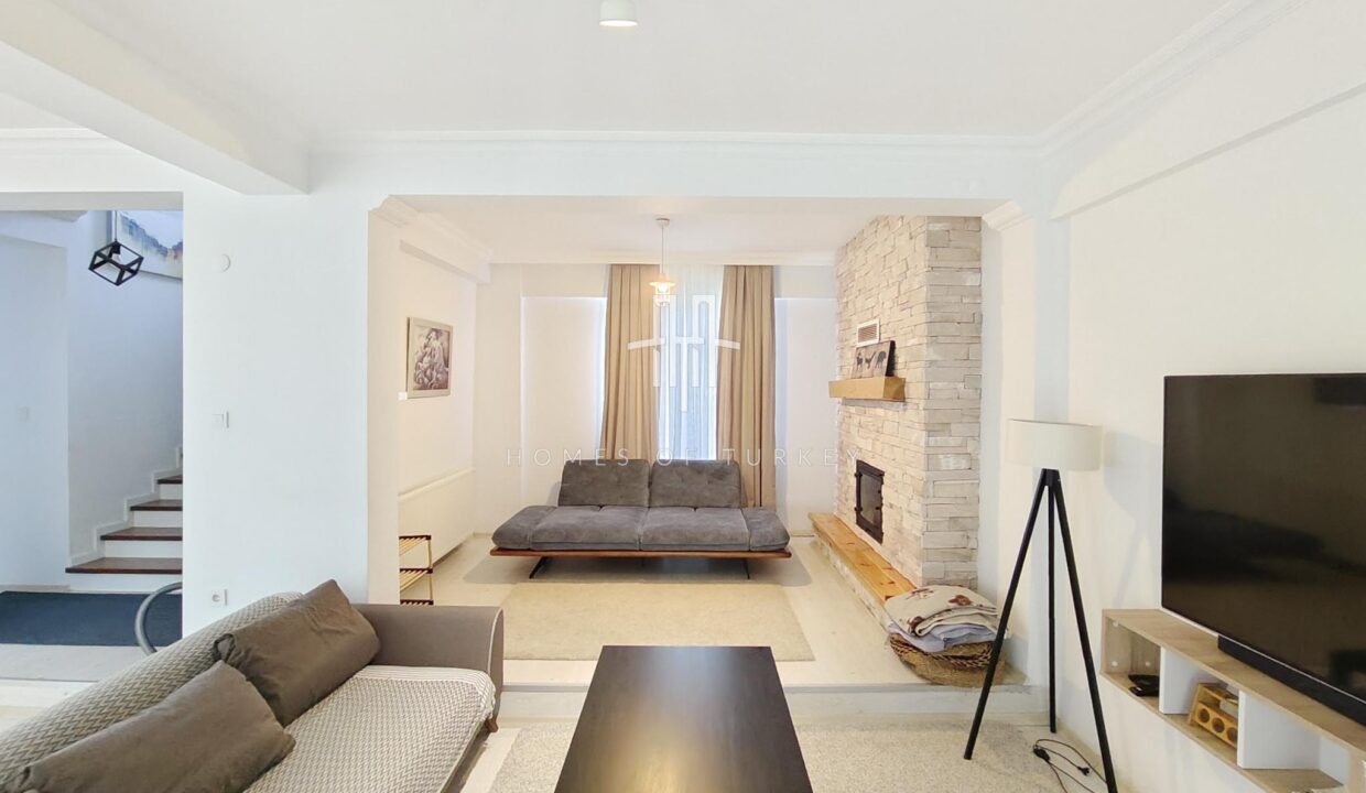 4+1 Villa For Sale in İzmit, Surrounded By Nature And Close To İstanbul, In a Secure Complex- 16