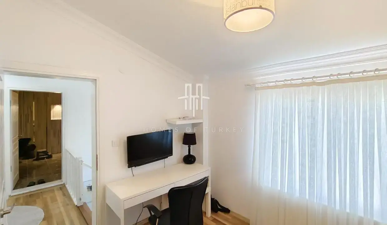 4+1 Villa For Sale in İzmit, Surrounded By Nature And Close To İstanbul, In a Secure Complex- 30,