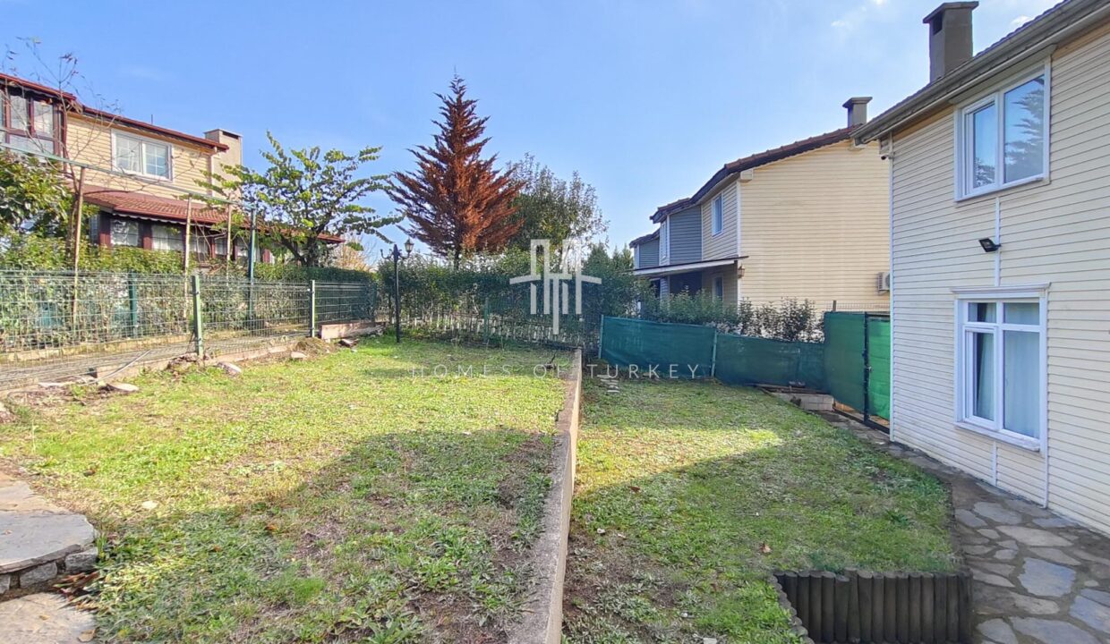 4+1 Villa For Sale in İzmit, Surrounded By Nature And Close To İstanbul, In a Secure Complex- 6