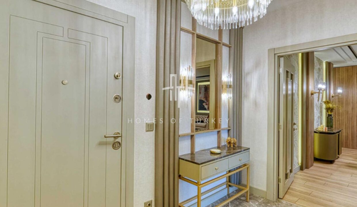 Modern Flats with Rich Facilities in Zeytinburnu 9,