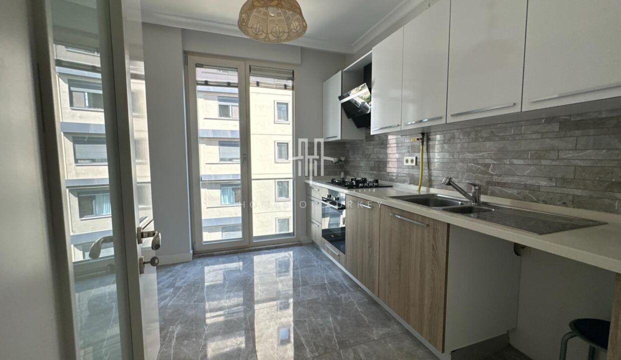 3+1 Apartment for Sale on Bağdat Street, Istanbul- 11