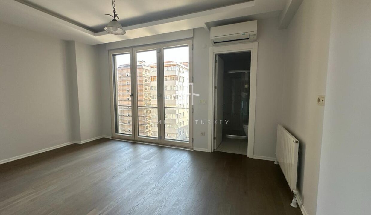 3+1 Apartment for Sale on Bağdat Street, Istanbul- 15