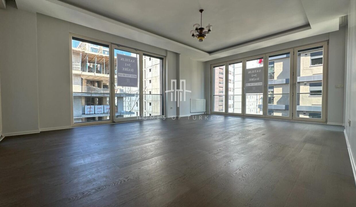 3+1 Apartment for Sale on Bağdat Street, Istanbul- 4