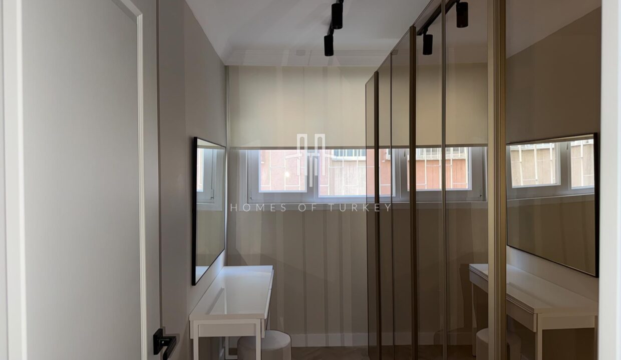 3+1 Apartment For Sale In A Prestigious Area Of ​​Istanbul With A Special Architectural Design- 11,