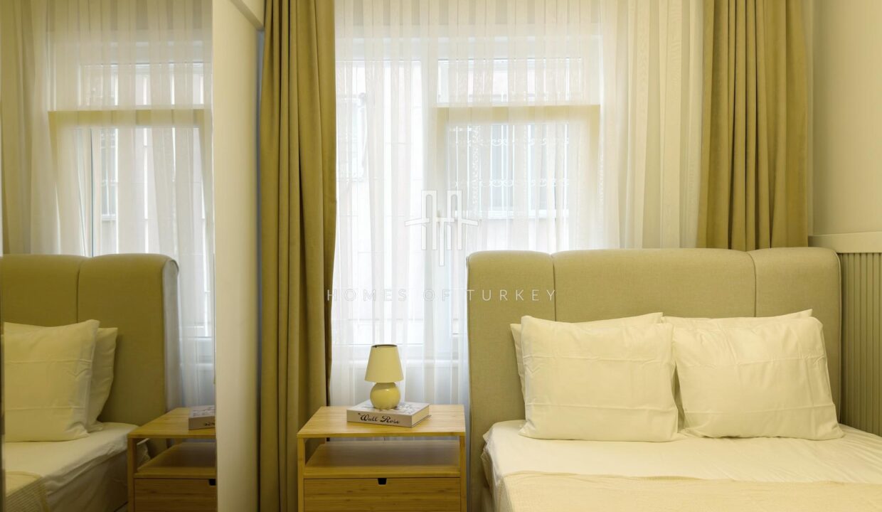 3+1 Apartment For Sale In A Prestigious Area Of ​​Istanbul With A Special Architectural Design- 12