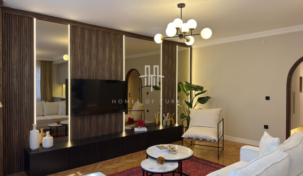 3+1 Apartment For Sale In A Prestigious Area Of ​​Istanbul With A Special Architectural Design- 4,