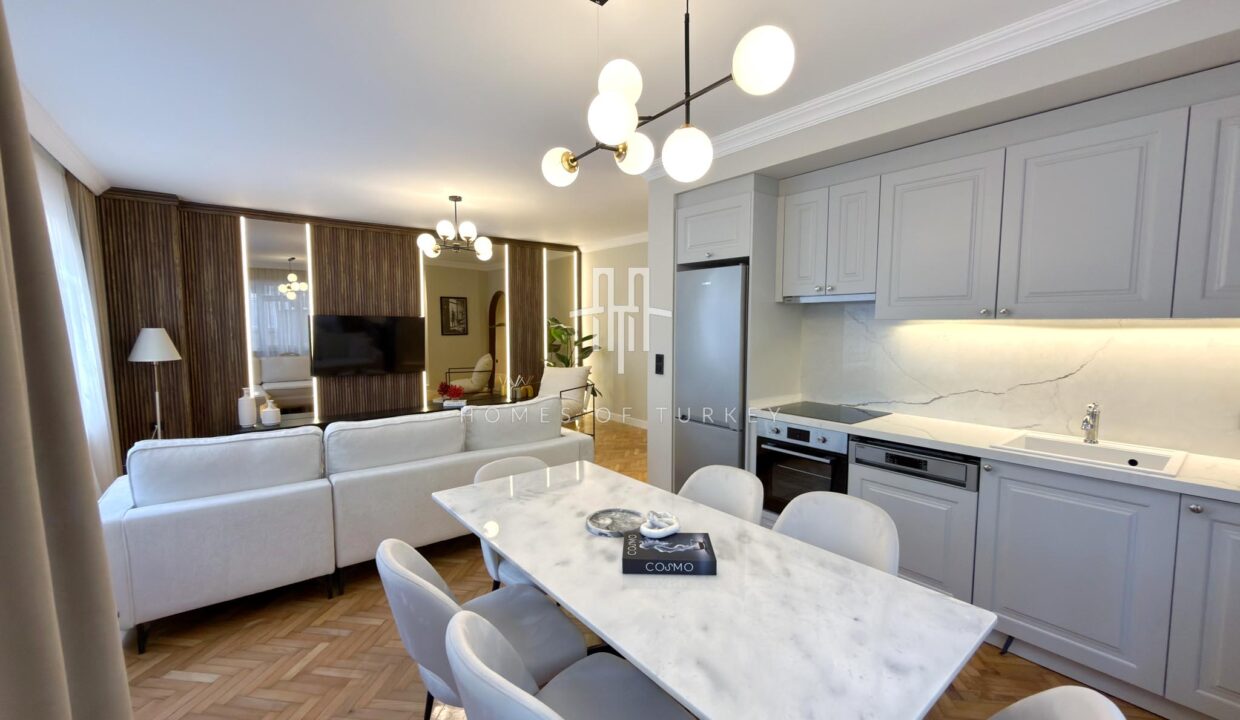 3+1 Apartment For Sale In A Prestigious Area Of ​​Istanbul With A Special Architectural Design- 5