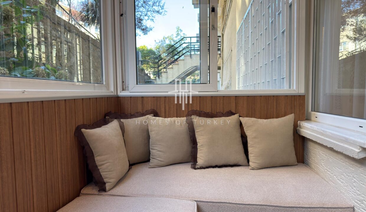 3+1 Apartment For Sale In A Prestigious Area Of ​​Istanbul With A Special Architectural Design- 8