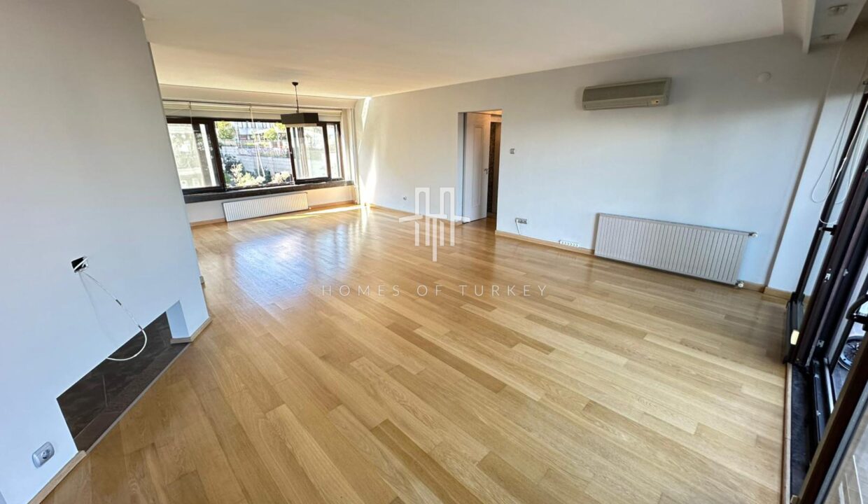 3+1 Apartment For Sale With Bosphorus Views And Eligible For Citizenship In The Heart Of Istanbul- 3