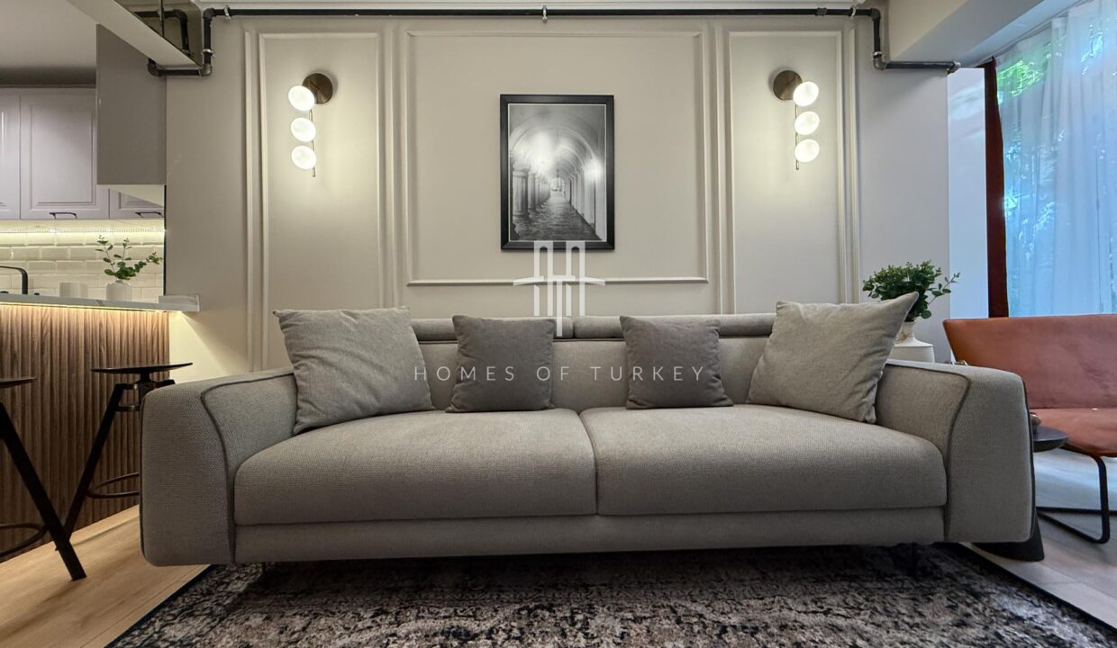 Fully Furnished 2+1 Apartment With Large Garden For Sale In Şişli In Istanbul- 2