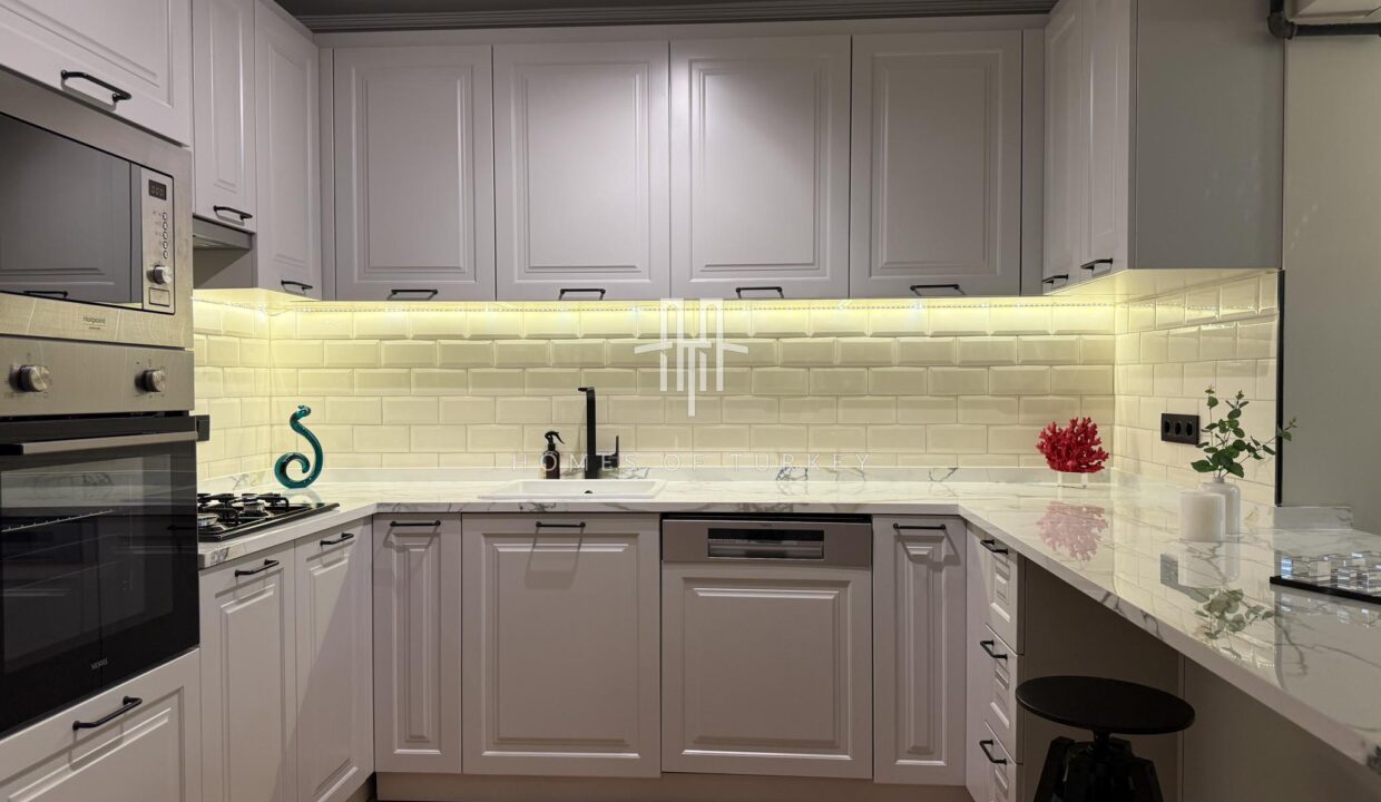 Fully Furnished 2+1 Apartment With Large Garden For Sale In Şişli In Istanbul- 7