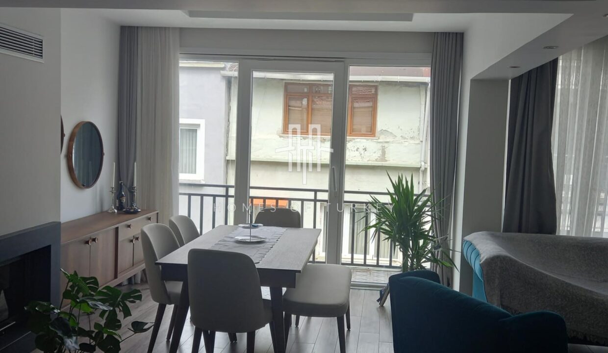Fully Renovated Apartment With Balcony For Sale In Cihangir, Istanbul- 3