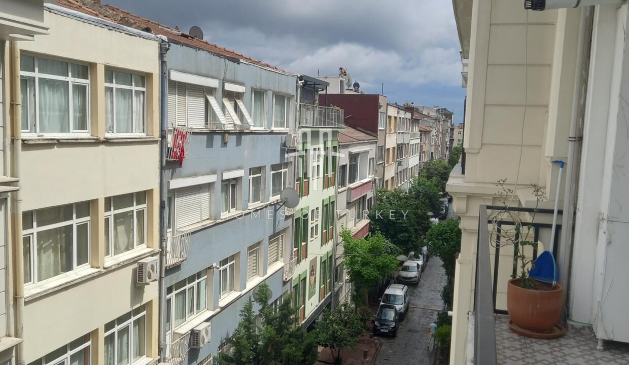 Fully Renovated Apartment With Balcony For Sale In Cihangir, Istanbul- 7,,