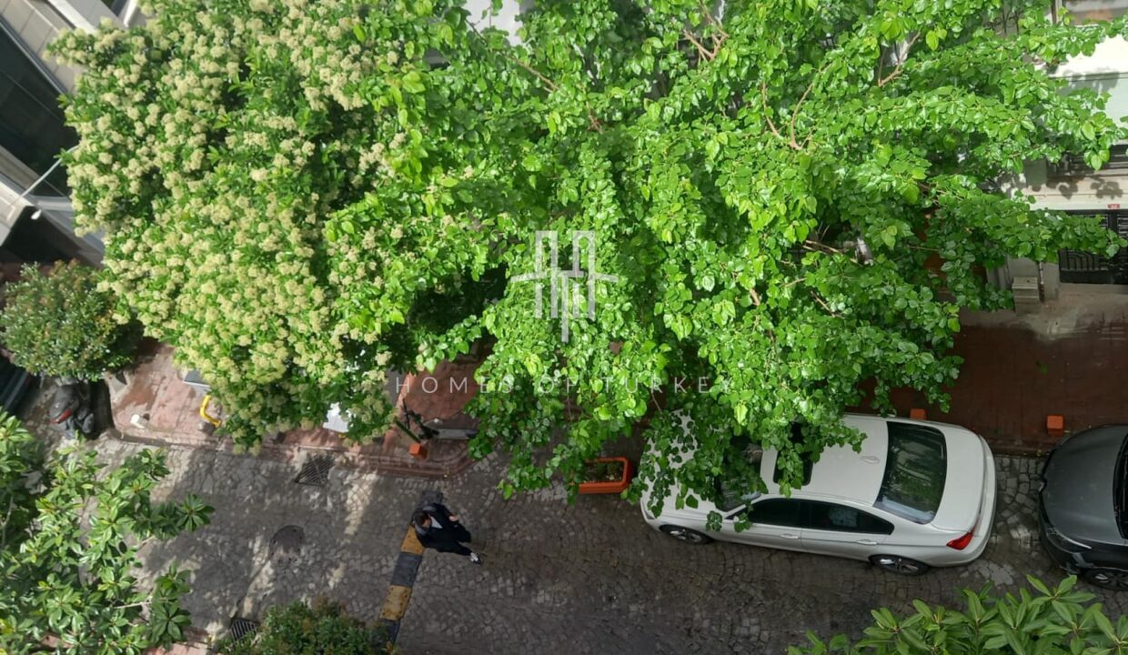 Fully Renovated Apartment With Balcony For Sale In Cihangir, Istanbul- 7