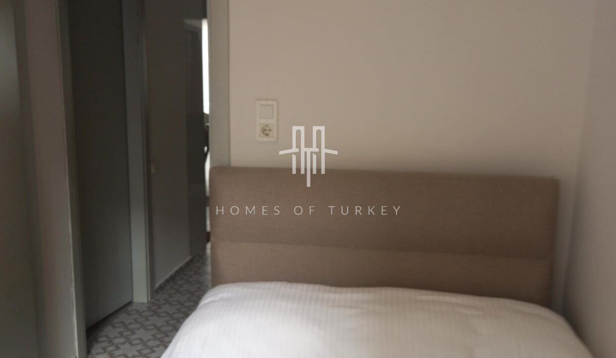 Fully Renovated Apartment With Balcony For Sale In Cihangir, Istanbul- 9