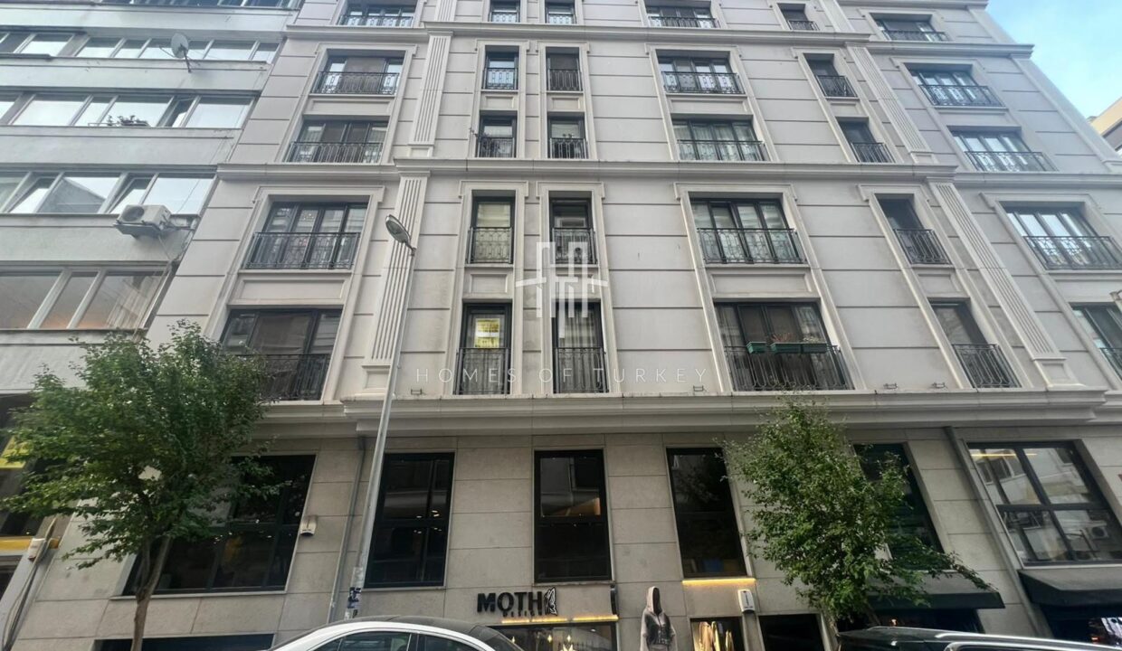 1+1 Apartment For Sale In Nişantaşı The Heart of Istanbul Within Walking Distance Of Vali Konağı Street- 14