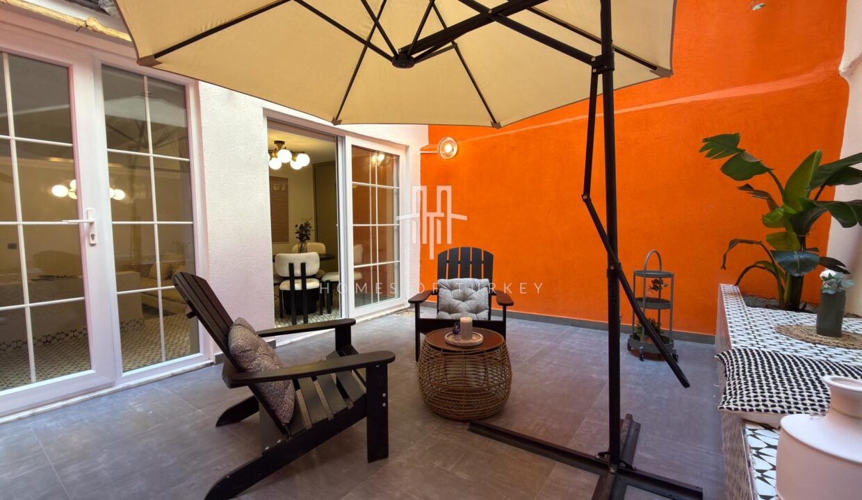 2.5+1 Flat For Sale With Garden Walking Distance To Nişantaşı In Şişli In Istanbul- 1