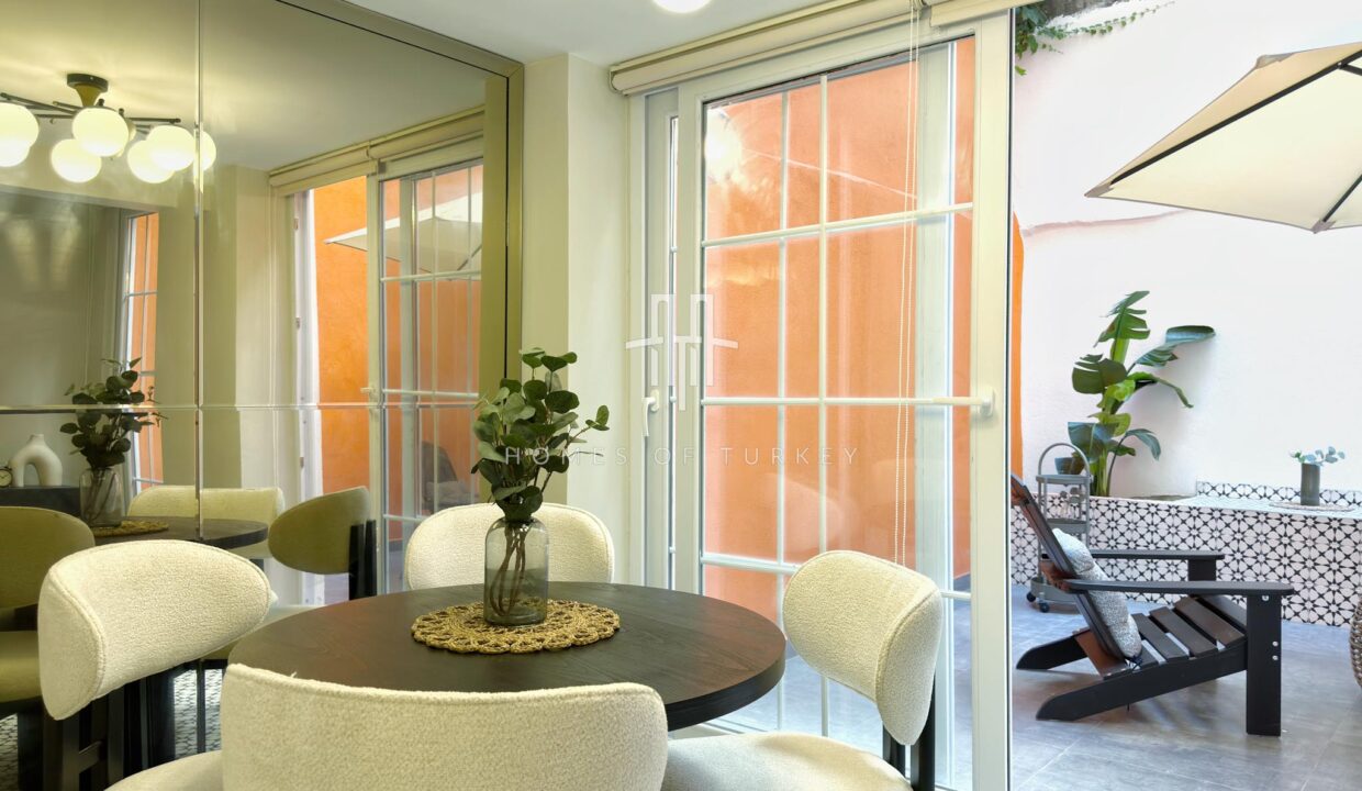 2.5+1 Flat For Sale With Garden Walking Distance To Nişantaşı In Şişli In Istanbul- 11